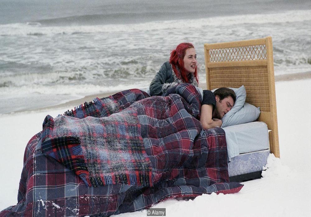 ETERNAL SUNSHINE OF THE SPOTLESS MIND