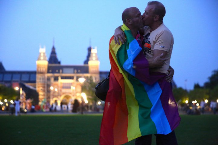 besos_en_el_mundo