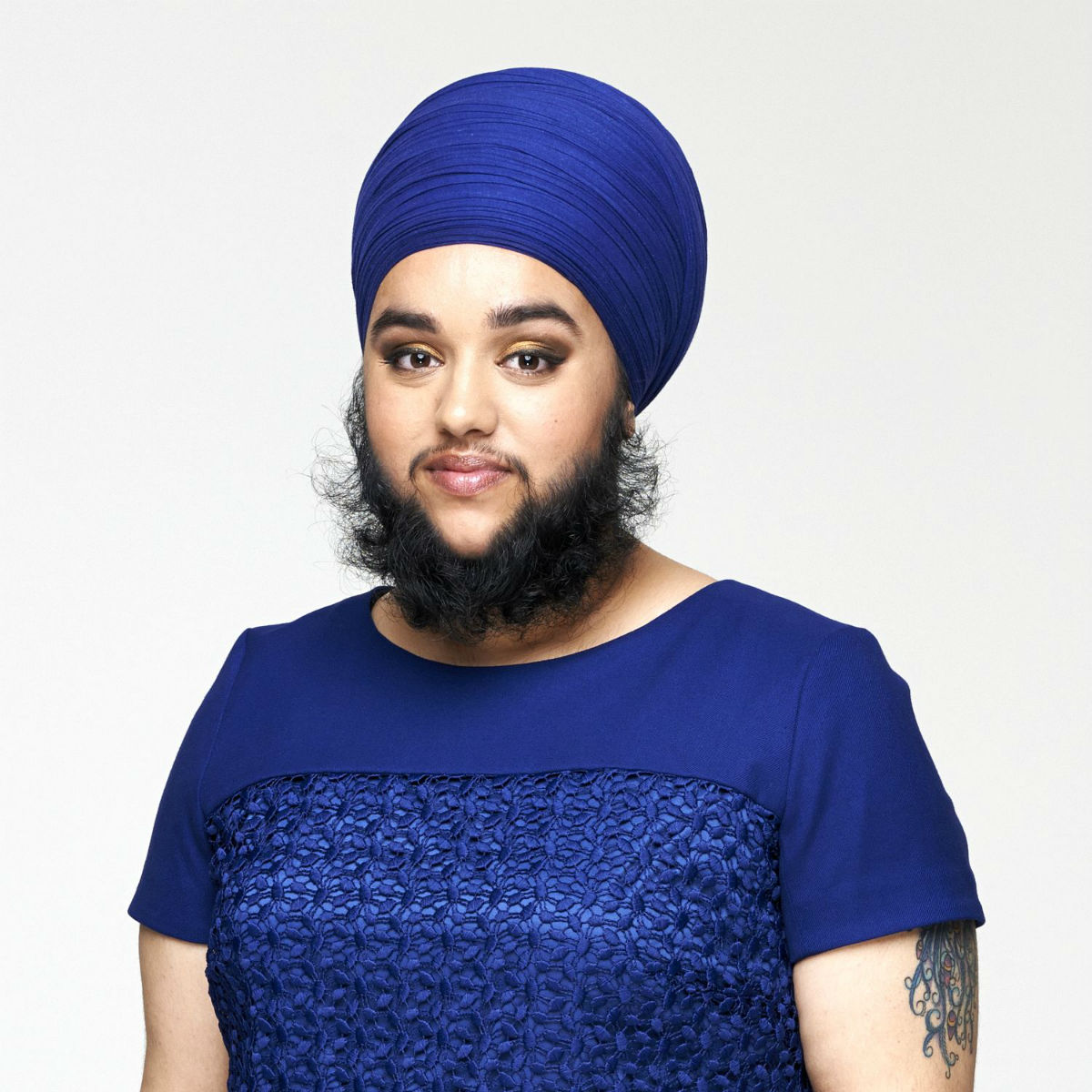 beard woman 14