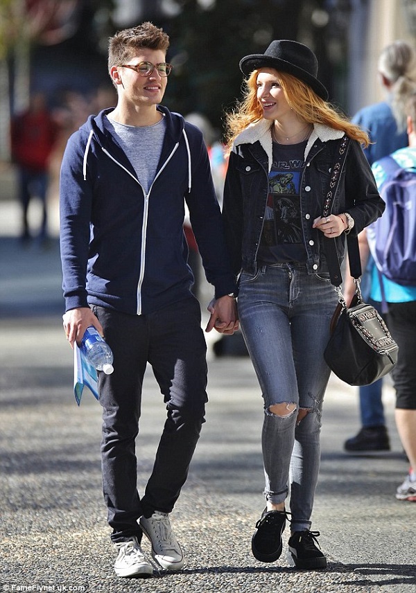 bella thorne and gregg sulkin