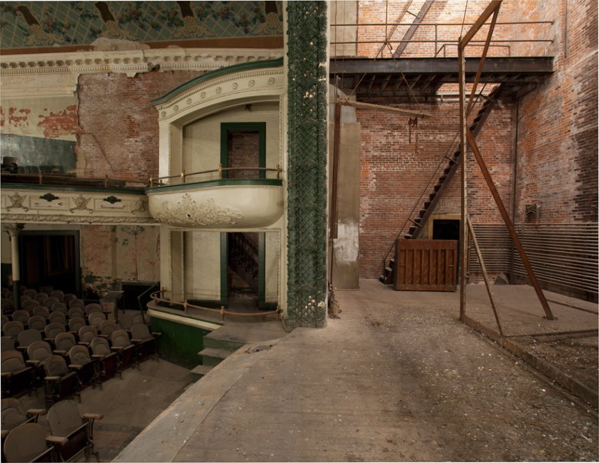 abandoned theaters