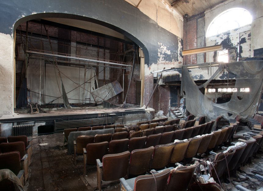 abandoned theaters