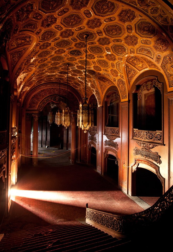 abandoned theaters