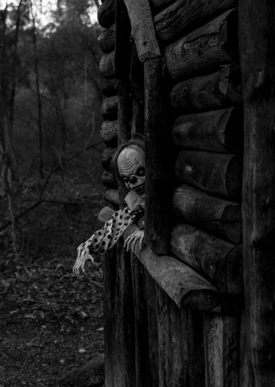 Creepy Clowns