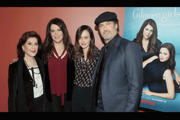 More episodes of Gilmore Girls could be on the way, Netflix boss Ted Sarandos has said.