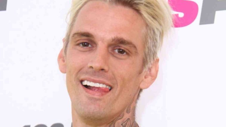 aaron carter gay bar
