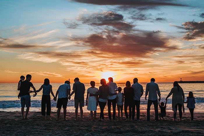 How To Organize An Epic Family Reunion!