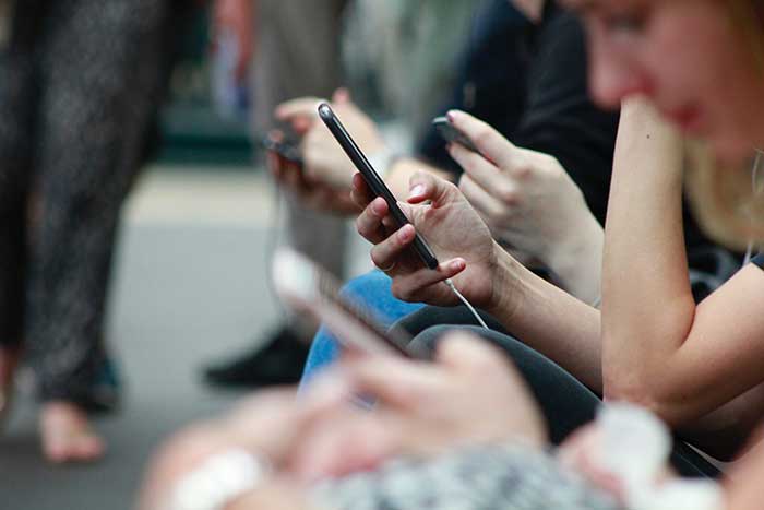 Say’s Conversation Network App Seeks to Make Social Media a More Authentic Place