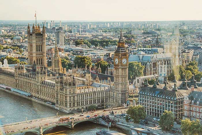 Here's Where Rich and Famous Londoners Live