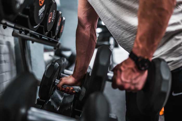 4 Ways To Help You Choose The Right Dumbbell Weight